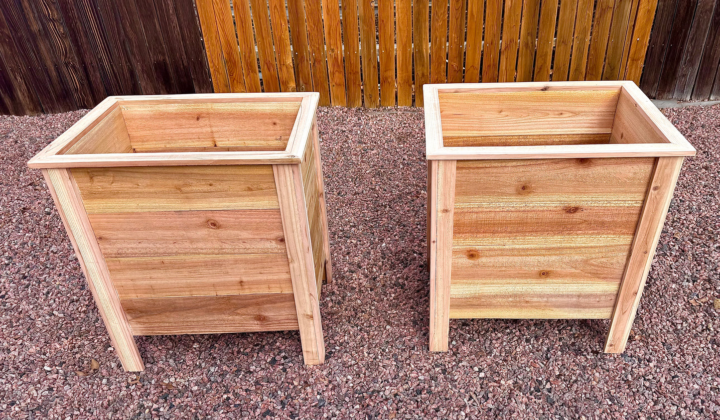 Natural Cedar Planting Boxes & Raised Beds